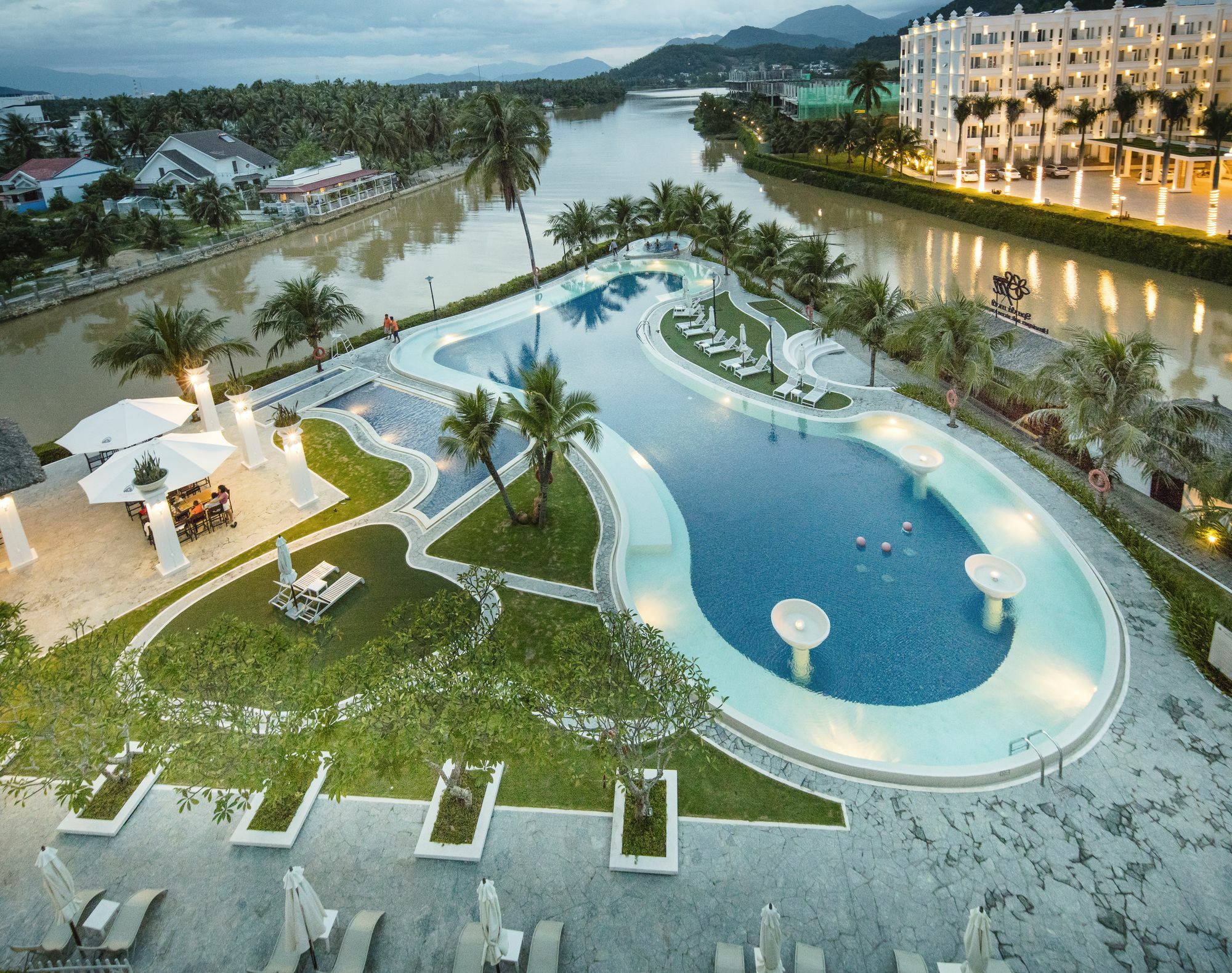 Cham Oasis Nha Trang Resort Condotel Exterior foto